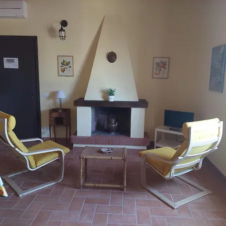 Il Pescinone Alloggio per agriturismo Venturina Terme
