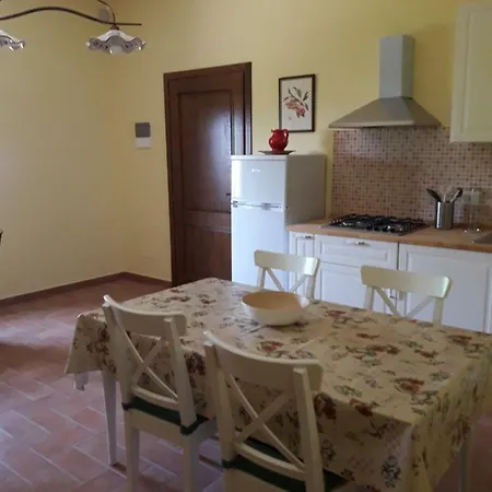 Çiftlik konaklama Il Pescinone Venturina Terme