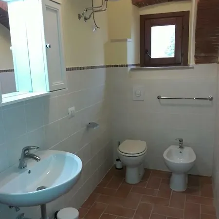 Alloggio per agriturismo Il Pescinone *